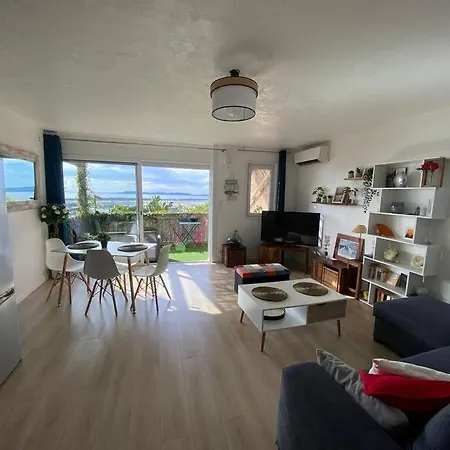 Real Cocoon In Height Magnificent Sea View Apartment *